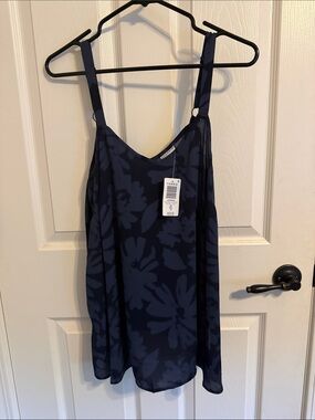 NWT Torrid Sophie Georgette Swing Cami Blue Floral Size 00 (M/L 10)